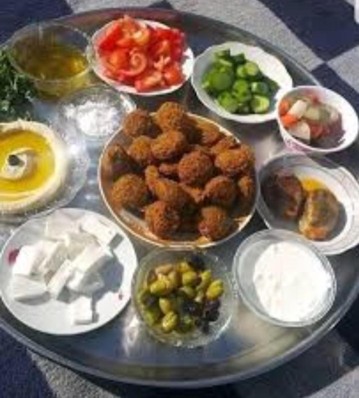 Wonderful Friends House Ξενοδοχείο Ουάντι Μούσα Εξωτερικό φωτογραφία