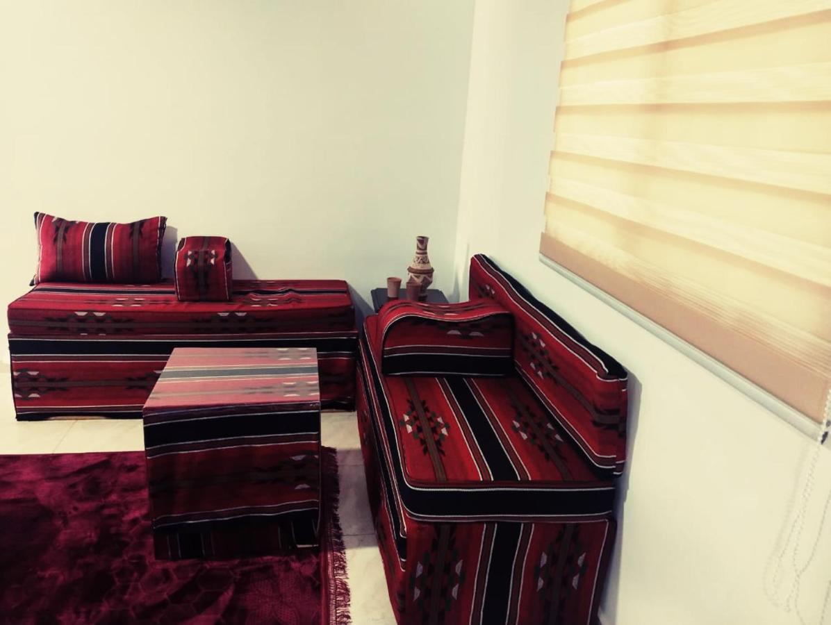 Wonderful Friends House Ξενοδοχείο Ουάντι Μούσα Εξωτερικό φωτογραφία