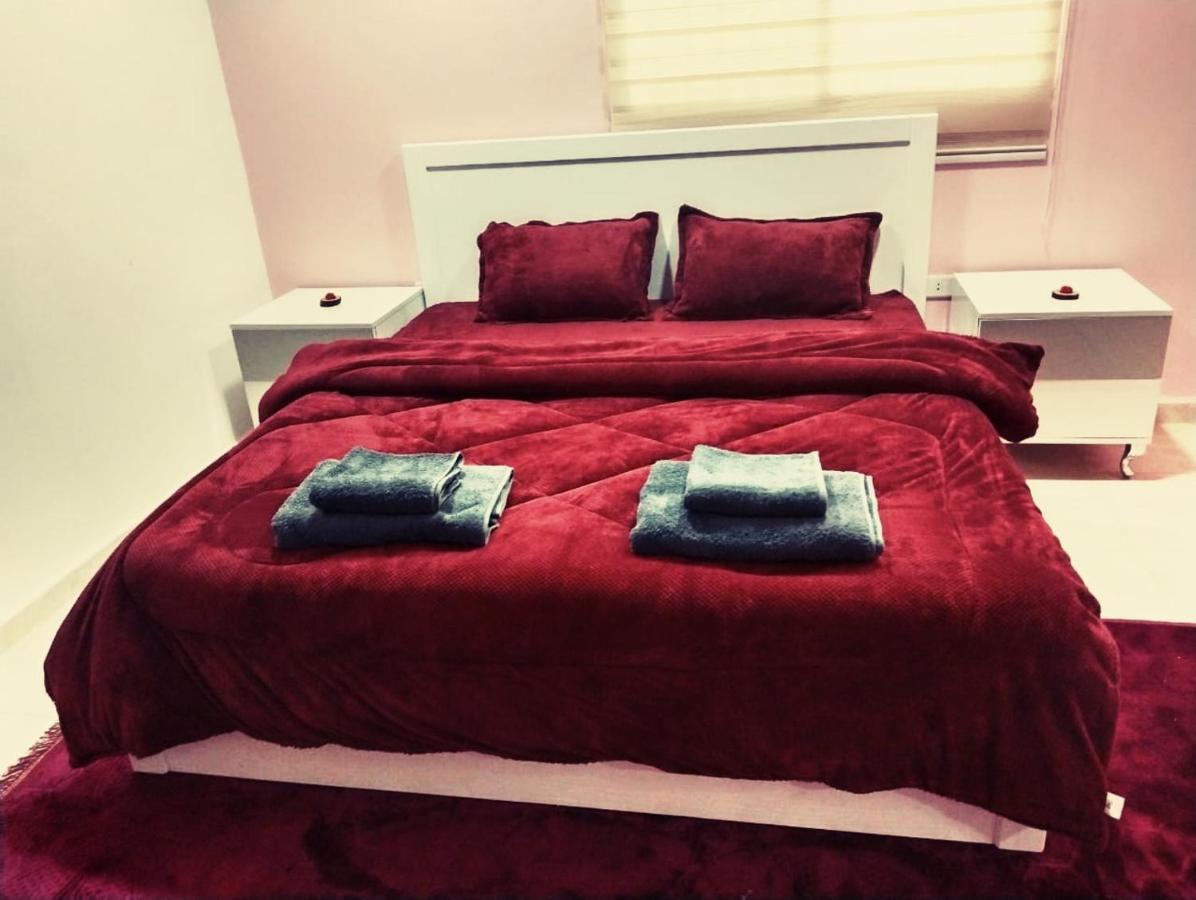 Wonderful Friends House Ξενοδοχείο Ουάντι Μούσα Εξωτερικό φωτογραφία