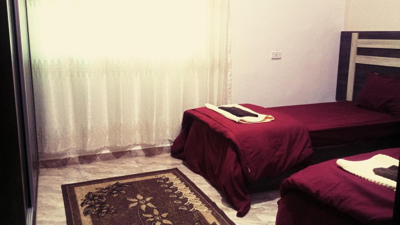 Wonderful Friends House Ξενοδοχείο Ουάντι Μούσα Εξωτερικό φωτογραφία